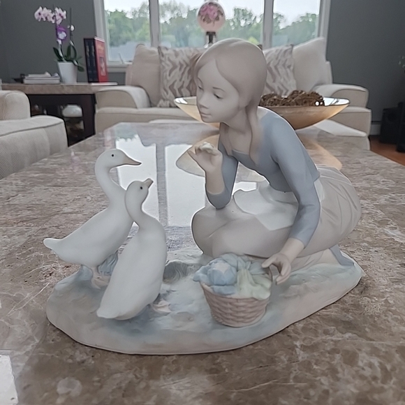 Lladro, Girl Feeding Ducks Satin Figurine